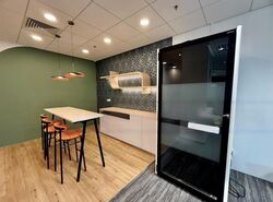 PLUS (D1), Office #459671421